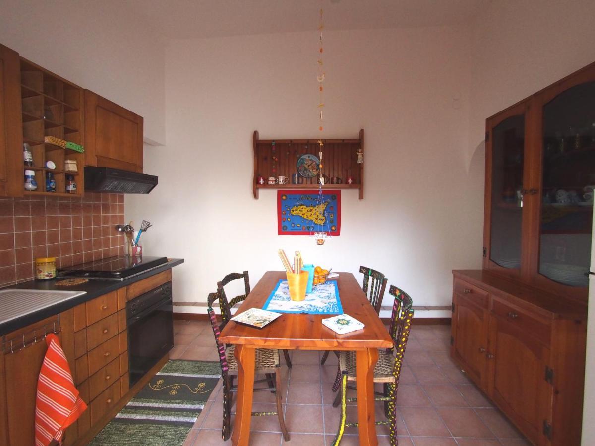 Casa Felice Nel Centro Storico, Ascensore E Terrazzo Apartment Catania