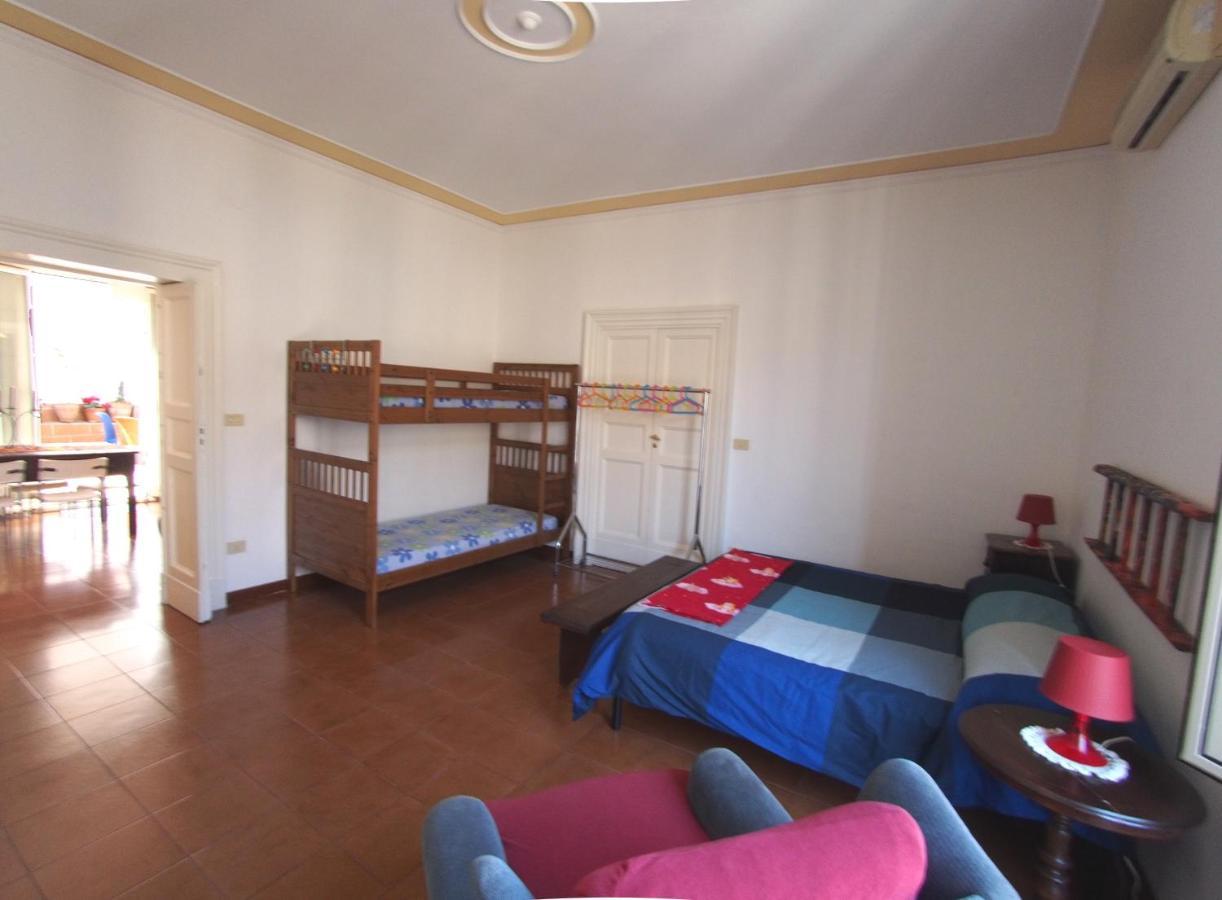 Apartment Casa Felice Nel Centro Storico, Ascensore E Terrazzo Catania
