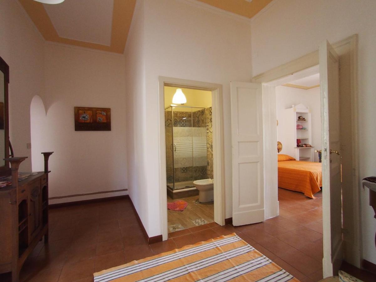 Apartment Casa Felice Nel Centro Storico, Ascensore E Terrazzo Catania