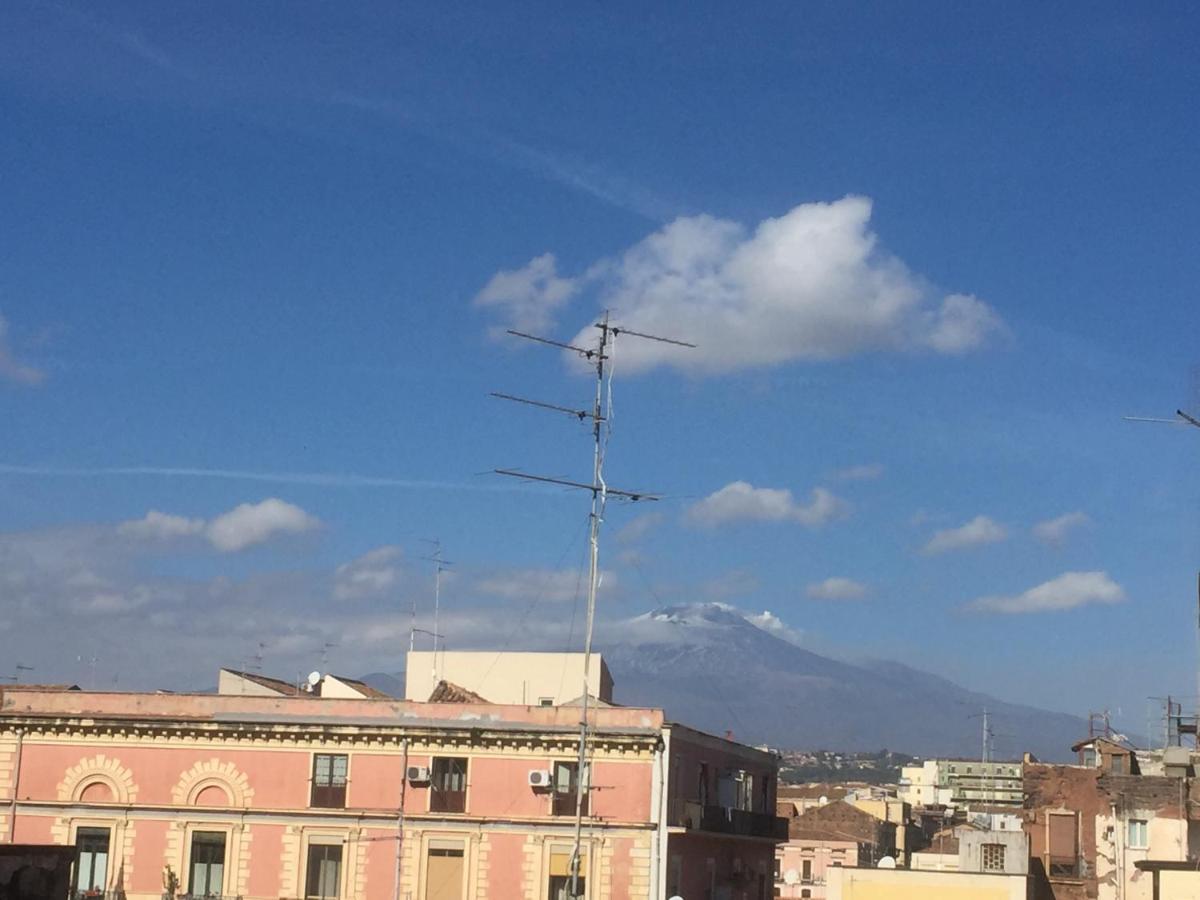 Casa Felice Nel Centro Storico, Ascensore E Terrazzo Catania